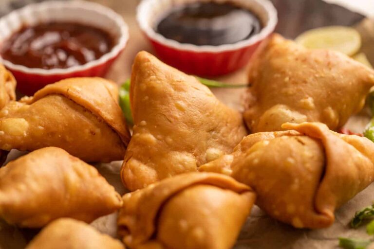 Don't worry if roti is left, prepare roti samosa immediately