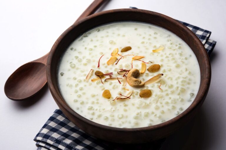 If you want to add sweetness to your Navratri fasting plate, make sabudani kheer, know the right way to make it.