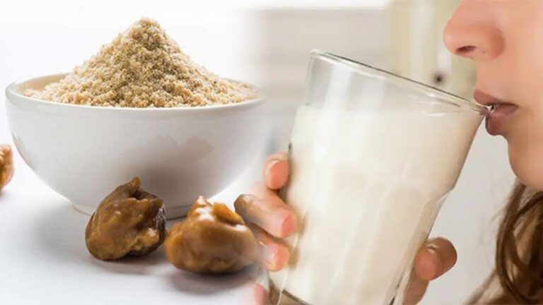 Drinking asafoetida mixed with milk has tremendous benefits, you can also try it