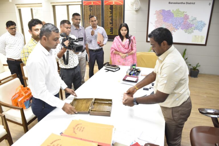 Ancient rare mantras of "Shri Yantra" engraved on copperplate by Jai Bhole Group Ahmedabad and presented to Shaktipeeth Ambaji