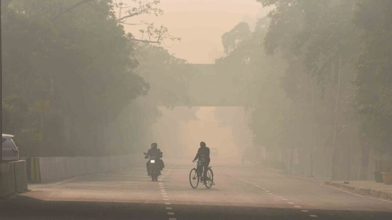 AIR POLLUTION: Weather polluted with onset of winter, Air Quality Index shocking