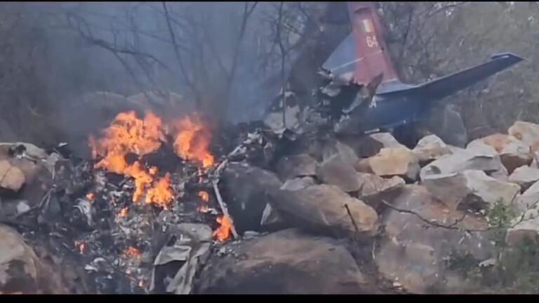 It has been revealed that 2 pilots of the Indian Air Force did not die in the plane crash, the news of the death came out earlier