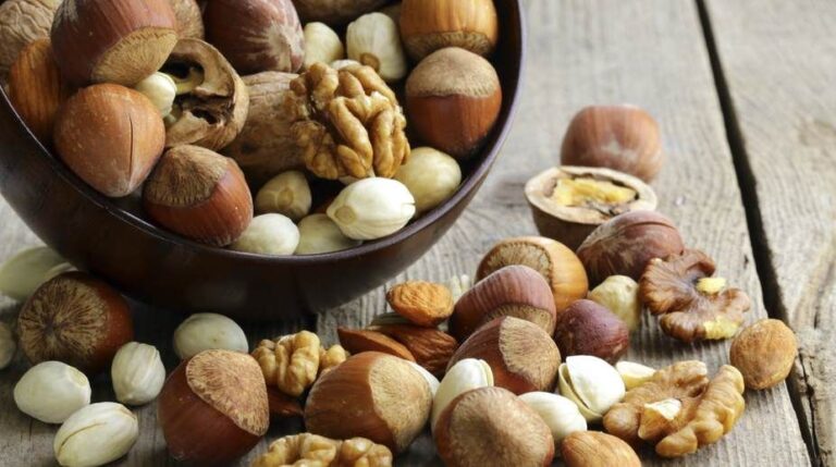 Include these dry fruits in your diet in winter, vitamin D deficiency will be eliminated