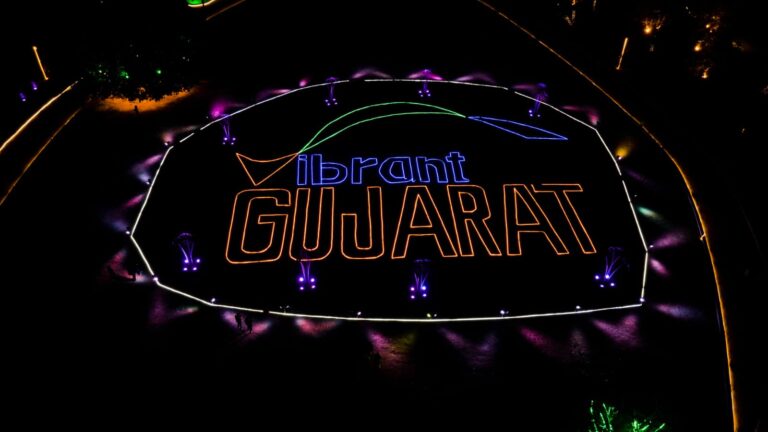 Vibrant Summit 2024, a mesmerizing glow of night lights