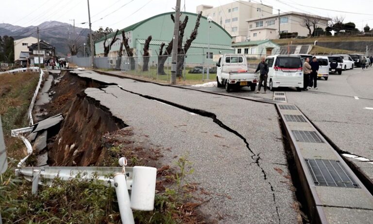 The New Year brought havoc to Japan! 155 earthquakes shook in a single day, killing 13 people