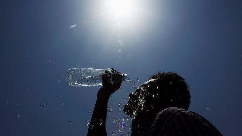 Heatwave Alert : કાળઝાળ ગરમી માટે તૈયાર થઈ જાવ, એપ્રિલ-મેમાં ગરમીના મોજા કરશે હાલત ખરાબ