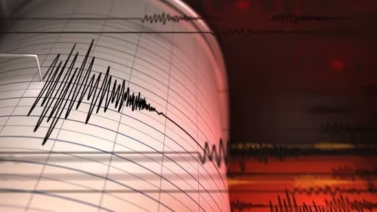 Earthquake In Bhavnagar: ભાવનગર આવી ગયું વાઈબ્રેશન મોડ પર, અનુભવાયા આટલી રિક્ટર સ્કેલના આંચકા