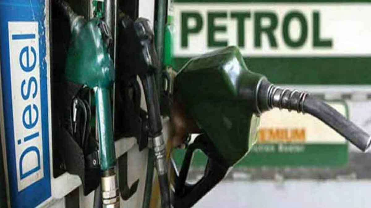 Petrol-Diesel Price: પેટ્રોલ અને ડીઝલના ભાવમાં અઠવાડિયાના પહેલા દિવસે ઘણા શહેરોમાં થયા ફેરફારો, નવીનતમ ભાવ તપાસો