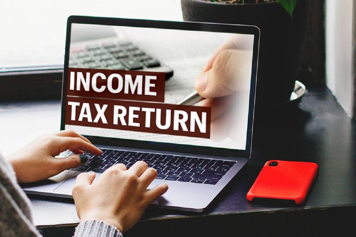 Income Tax Filing: એપ્રિલમાં ITR ફાઈલ કરવો કે 31 જુલાઈ સુધી રાહ જોવી, શું છે તમારા માટે બેસ્ટ?