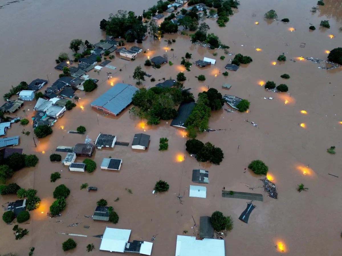 Brazil Flood: બ્રાઝિલ થયું પાણી પાણી, પૂરની તબાહી, હજારો લોકો થયા ગુમ