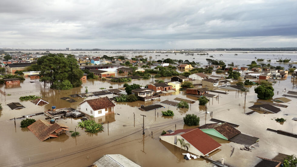 Brazil Flood: બ્રાઝિલમાં પૂરે મચાવી ભયંકર તબાહી, મૃત્યુઆંક 100ને પાર, 56 ગુમ