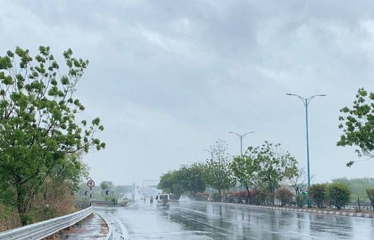 Gujarat Weather Update : અંબાલાલની આગાહી સાચી પડી, તપતી ગરમી વચ્ચે પડ્યો વરસાદ આટલા જિલ્લામાં છે આગાહી