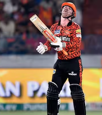 SRH vs RR IPL 2024: થર્ડ અમ્પાયરે હેડને આપ્યો નોટઆઉટ તો બીજાજ બોલે આવેશે લીધો આ રીતે પોતાની બદલો