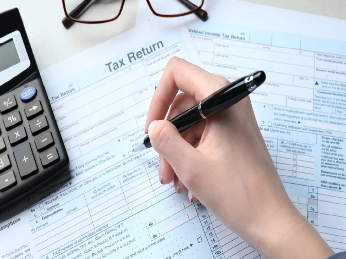 Income Tax Return 2024: આ દસ્તાવેજો તૈયાર રાખો ITR ફાઇલ કરતા પહેલા, નહીતો આવી જશે ITની નોટિસ આવશે