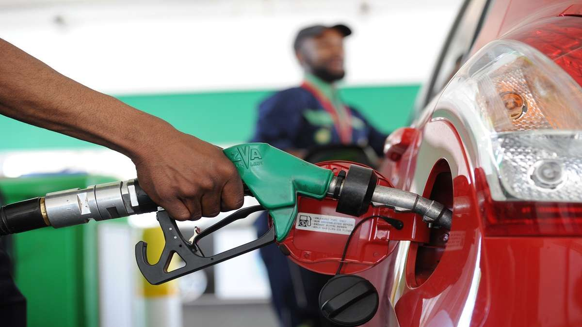 Petrol Diesel Price Today: રવિવારે પેટ્રોલ અને ડીઝલના ભાવ થયા અપડેટ, જાણો તમારા શહેરના નવા ભાવ