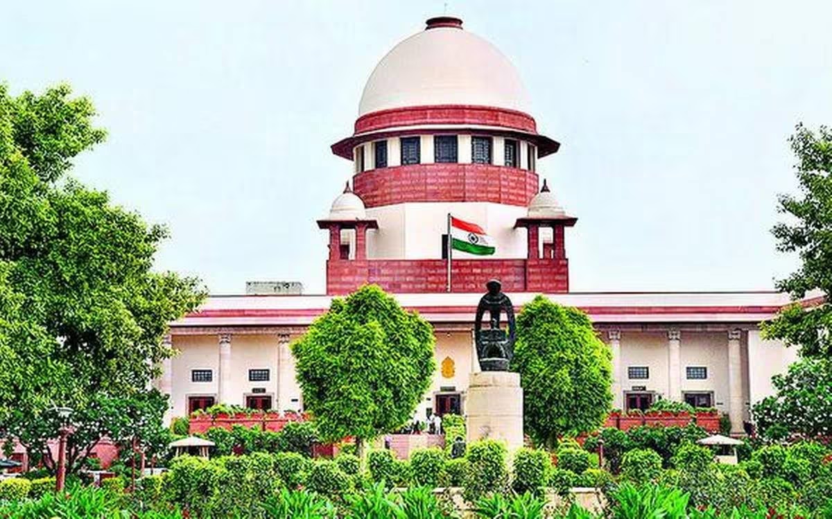 Supreme Court : મિલોર્ડ... આ બે મુદ્દાઓ પર ભૂલ થઈ છે, અમારી અપીલ નોંધો; EVM-VVPAT મામલો ફરી સુપ્રીમ કોર્ટમાં પહોંચ્યો