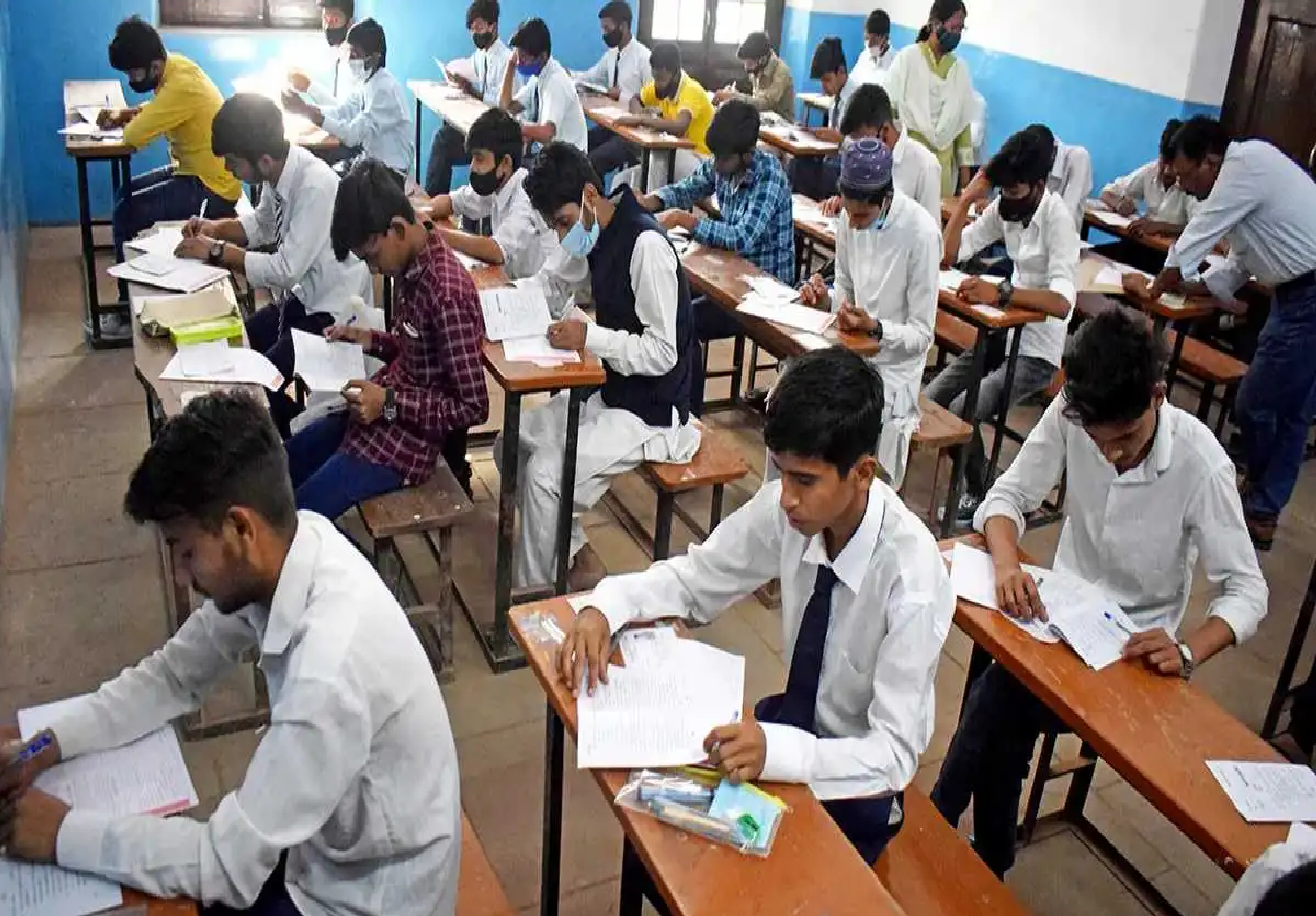 CBSE’s New Exam Pattern: નવી પરીક્ષા પેટર્ન વિદ્યાર્થીઓની આ આદત પર લગાવશે અંકુશ, 2025ની બોર્ડની પરીક્ષા કેવી રીતે કરશે પાસ?