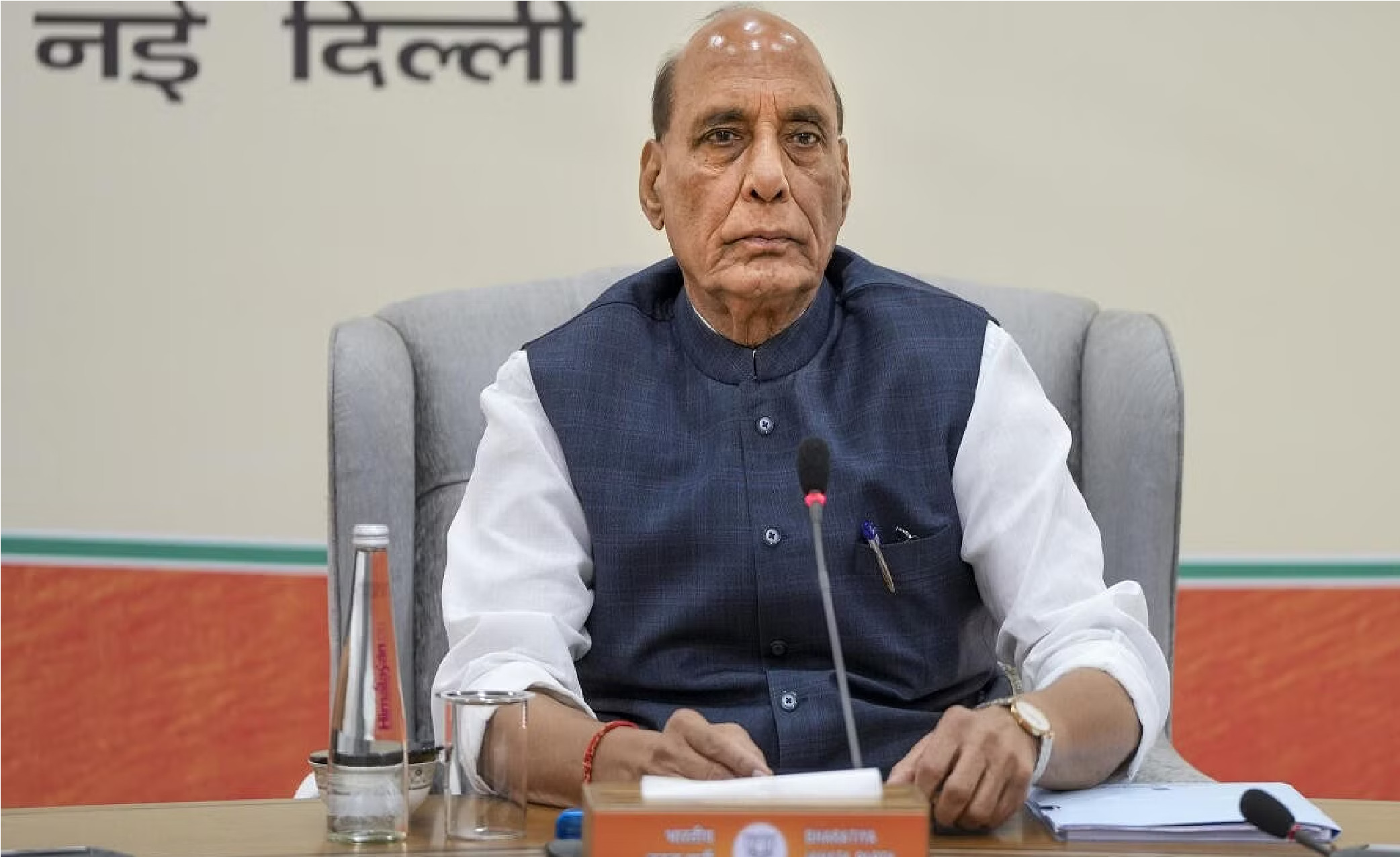 Rajnath Singh : ફરી રાજનાથ સિંહે સંભાળ્યો રક્ષા મંત્રીનો કાર્યભાર, જણાવ્યું સુરક્ષા સિવાય અર્થતંત્રમાં કેવી રીતે યોગદાન આપશે