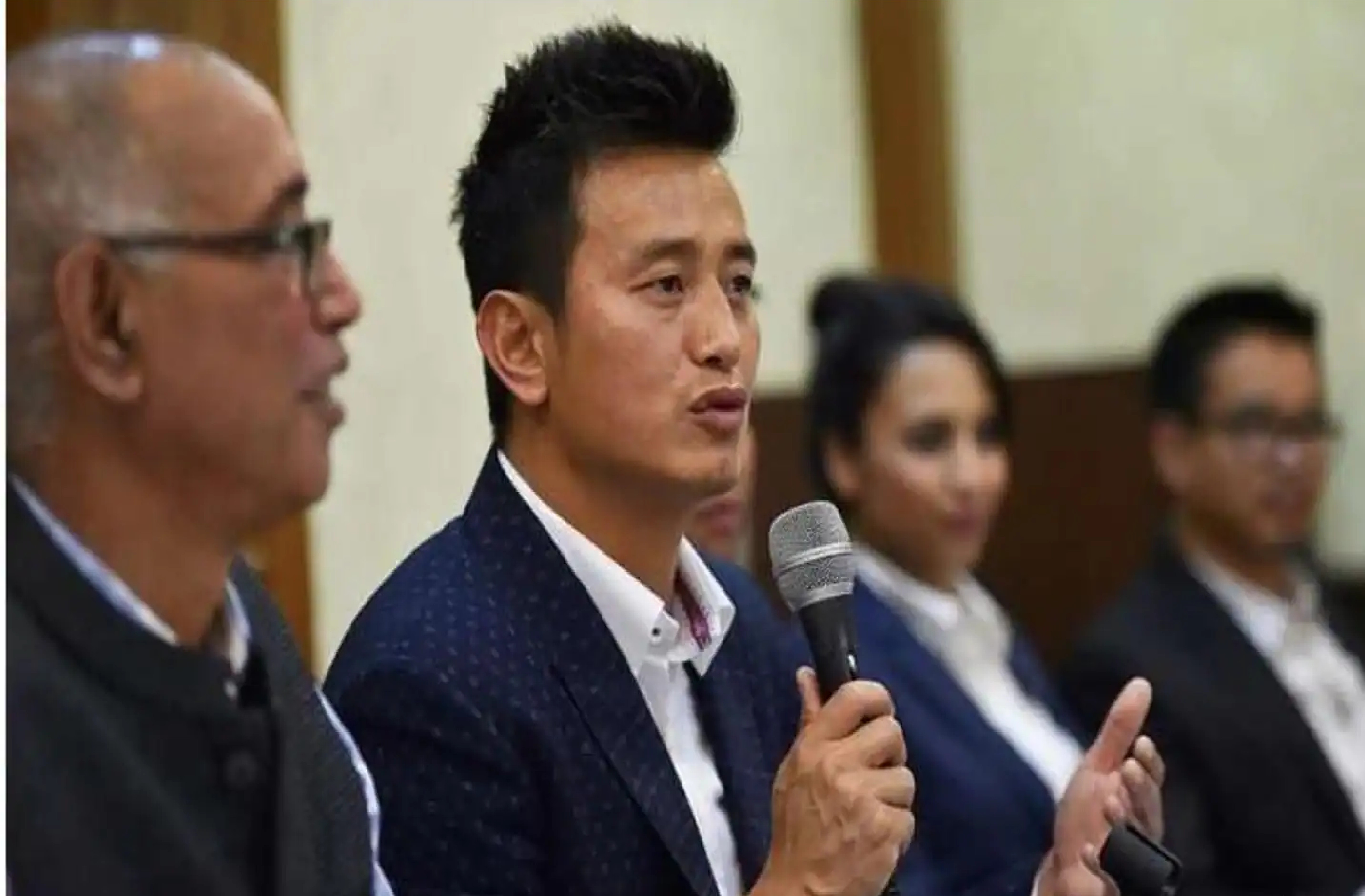 Bhaichung Bhutia : રાજકીય મેદાનમાં 10 વર્ષમાં છઠ્ઠી વખત ડૂબ્યા બાઈચુંગ ભૂટિયા, મળી આટલા વોટોથી હાર