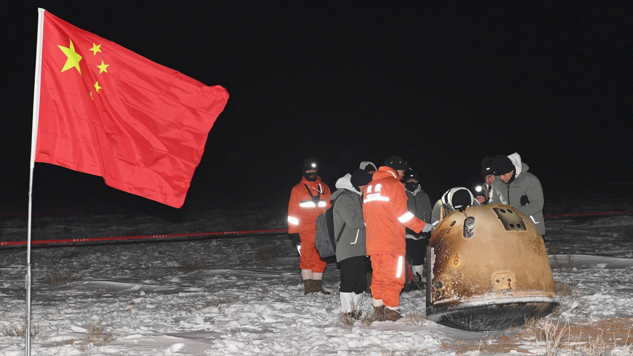 China Moon Mission: ચીનને અવકાશમાં મોટી સફળતા મળી, ચંદ્ર પર આ કામ કરવા માટે ઉતાર્યું Chang’e-6