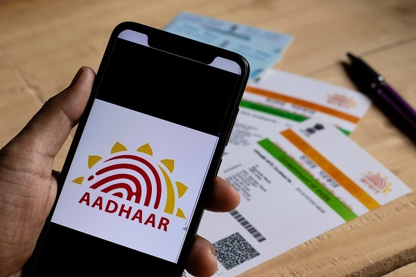 Types of Aadhaar : તમને ખબર છે આધાર કાર્ડના કેટલા પ્રકાર હોઈ છે?