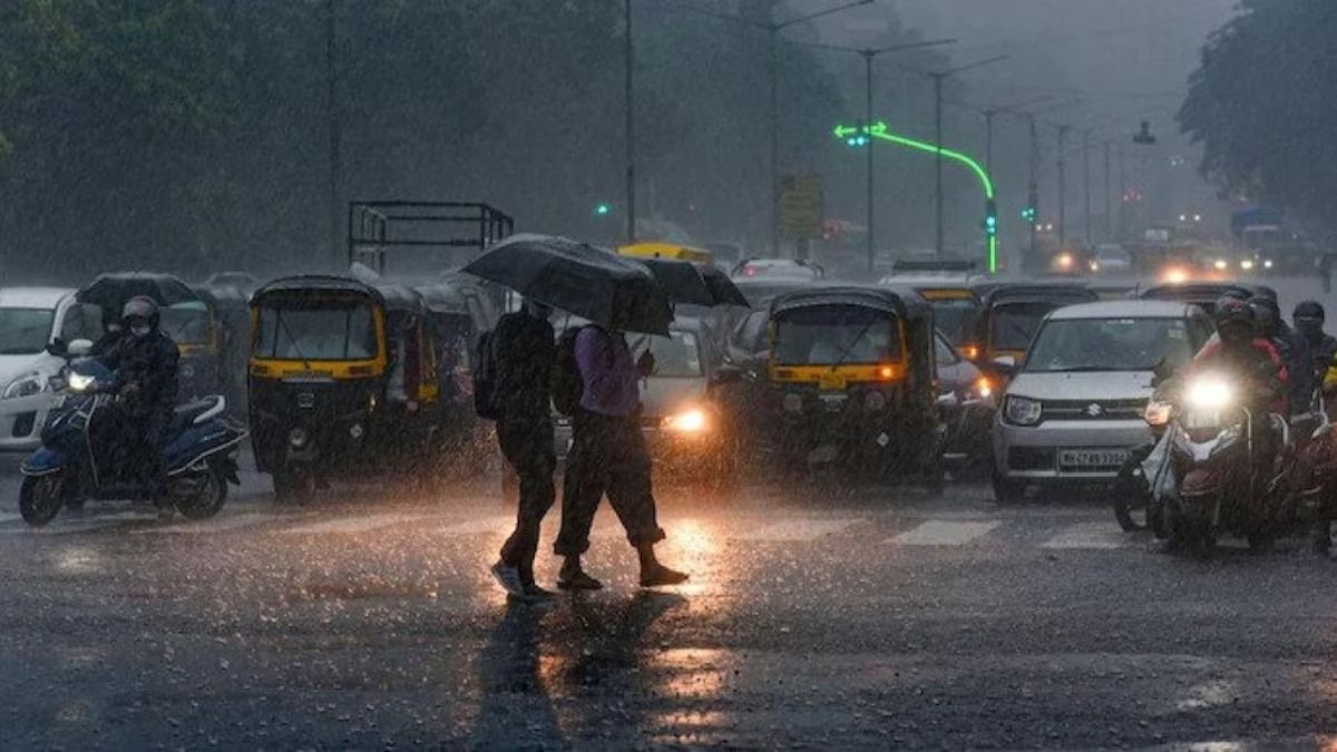 Monsoon Updates: અંગ બાળતી ગરમી વચ્ચે IMDએ આપ્યા સારા સમાચાર, આ રાજ્યોમાં ભારે વરસાદ પડશે; ચોમાસુ ફરી વેગ પકડી શકે છે