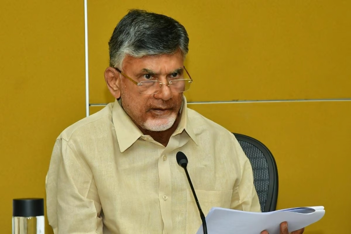 N Chandrababu Naidu : રાજકારણમાં હલચલ તેજ! એનડીએની બેઠક માટે એન ચંદ્રબાબુ નાયડુ દિલ્હી પહોંચ્યા