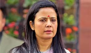 Mahua Moitra : દિલ્હી પોલીસે નોંધી TMC સાંસદ મહુઆ મોઇત્રા વિરુદ્ધ FIR, જાણો શું છે મામલો