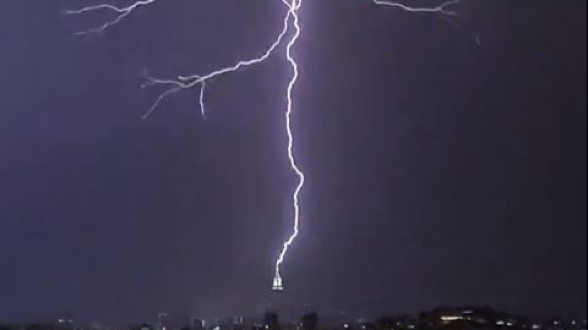 Lightning Strike In Odisha : ઓડિશામાં આકાશી આફતે વિનાશ મચાવ્યો, વીજળી પડવાથી આટલા લોકોના મોત