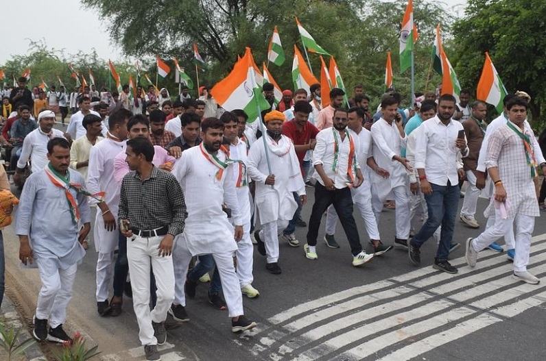 Tiranga Yatra: રંગીલા રાજકોટમાં જે.પી. નડ્ડાએ કરાવ્યો તિરંગા યાત્રાની શરૂઆત, CM પટેલ સહિતના નેતાઓ રહ્યા હાજર