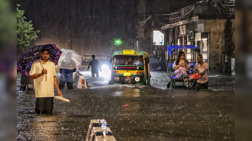 Gujarat-Weather: ગુજરાતમાં ભારે વરસાદનું રેડ એલર્ટ, આ જિલ્લાઓમાં મેઘરાજા મન મૂકી વરસશે