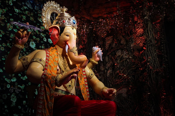 Ganesh Chaturthi 2024 : ક્યારે લાવી શકશો દુંદાળા દેવને ઘરે 7 કે 8 ? જાણી લો મૂર્તિ સ્થાપિત કરવાની તારીખ અને પદ્ધતિ