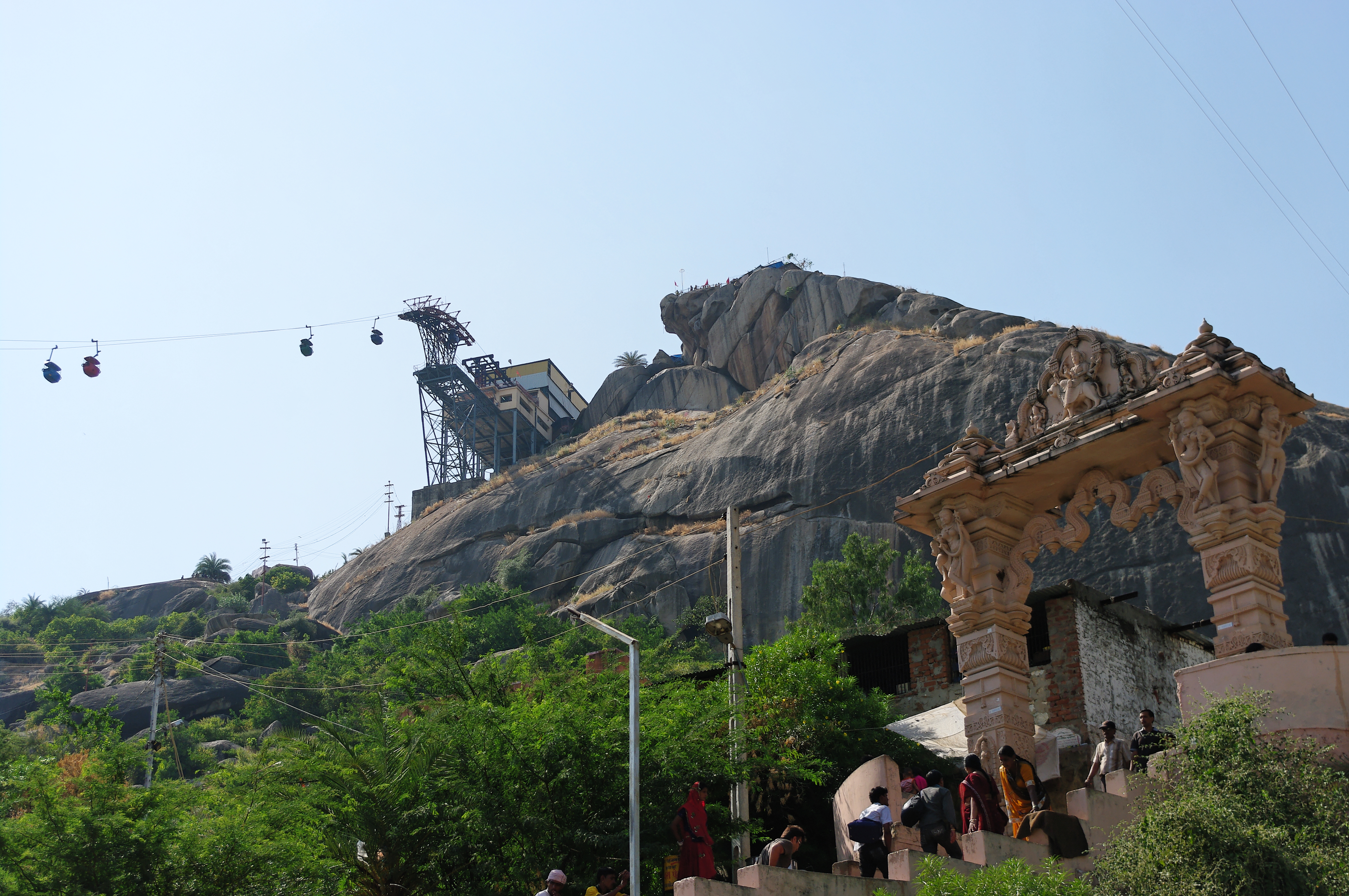 Ambaji Temple Bhadarvi Poonam 2024 : “જે ચડે ગબ્બર, તે બને જબ્બર ", આદ્ય શક્તિ અંબાનું મૂળ પ્રાગટ્ય સ્થાન હોવાની માન્યતા