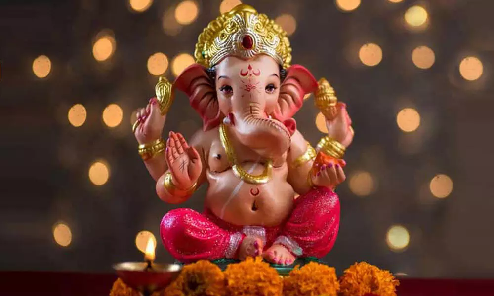 Ganesh Chaturthi WhatsApp Status : ગણેશ ચતુર્થીના અવસર પર શેર કરો આ કોટ્સ અને શુભેચ્છા