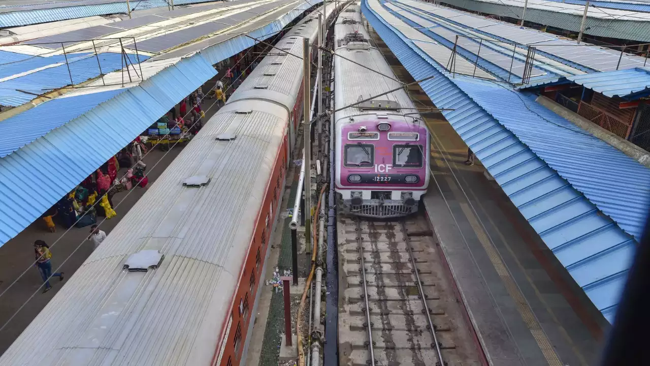 Festival Special Trains: ના લેતા ટિકિટનું ટેંશન, સરકારે ચાલુ કરશે દશેરા અને દિવાળી પર વિશેષ ટ્રેનો ચાલુ